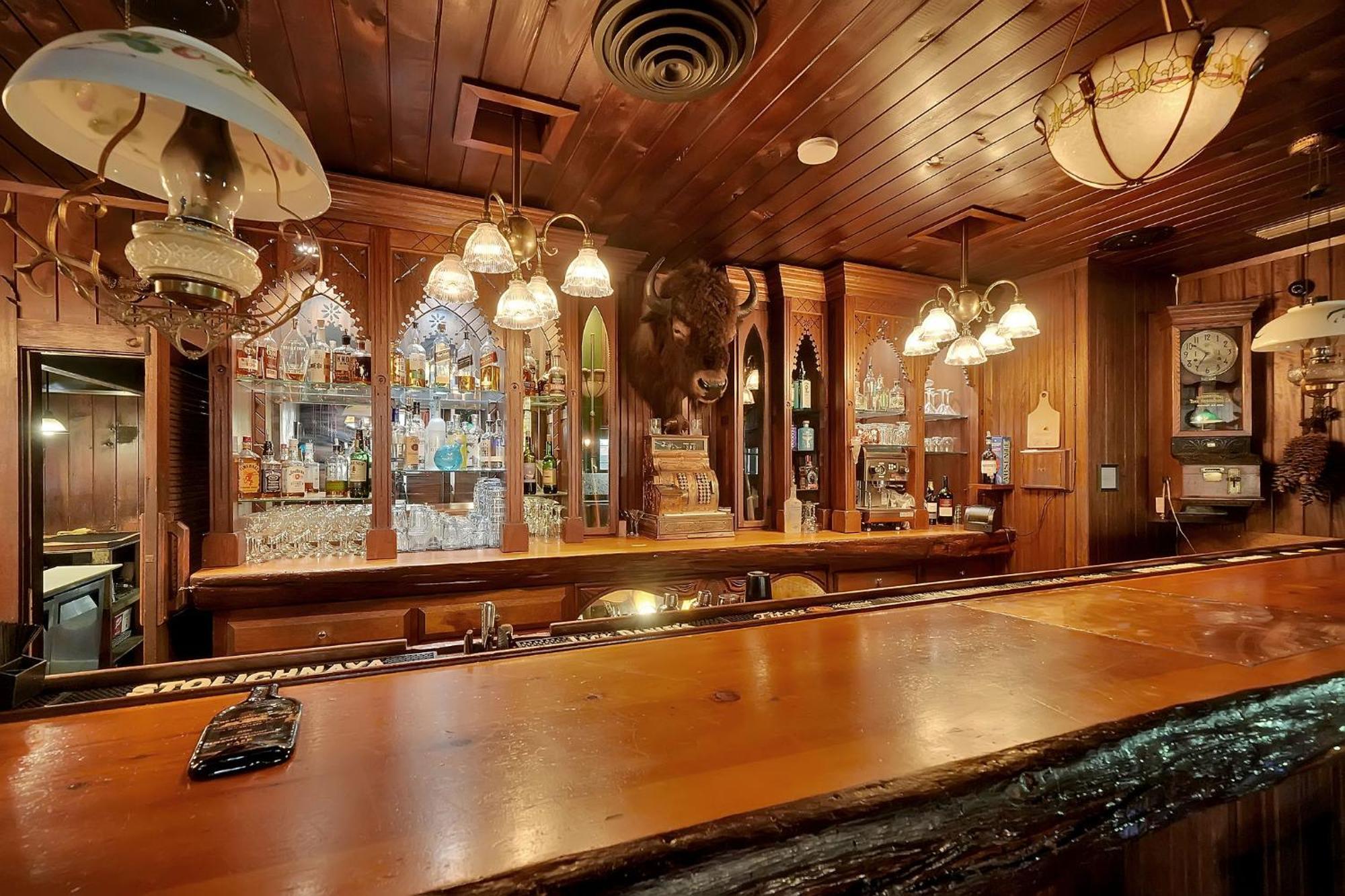 Narrow Gauge Motel Fish Camp